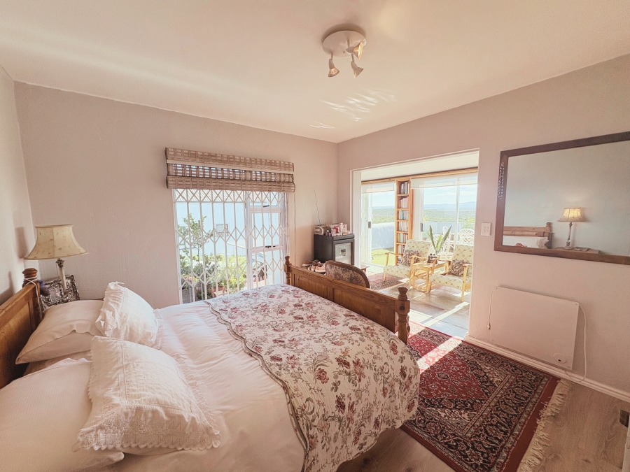 4 Bedroom Property for Sale in Yzerfontein Western Cape